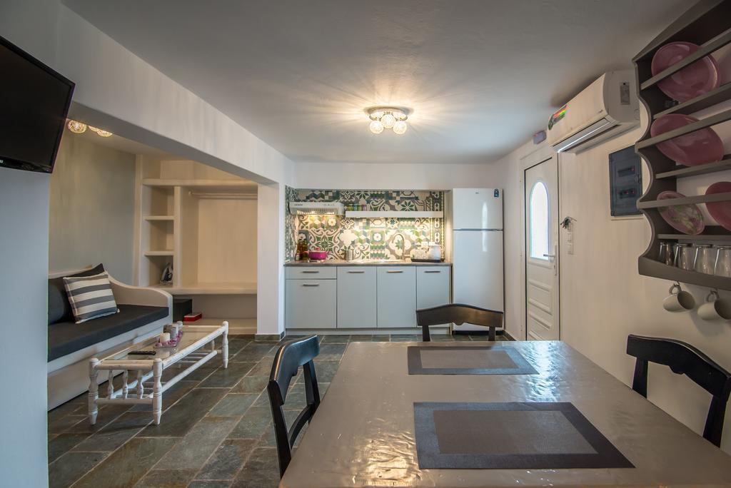 Eiriana Luxury Suites Plaka  Экстерьер фото