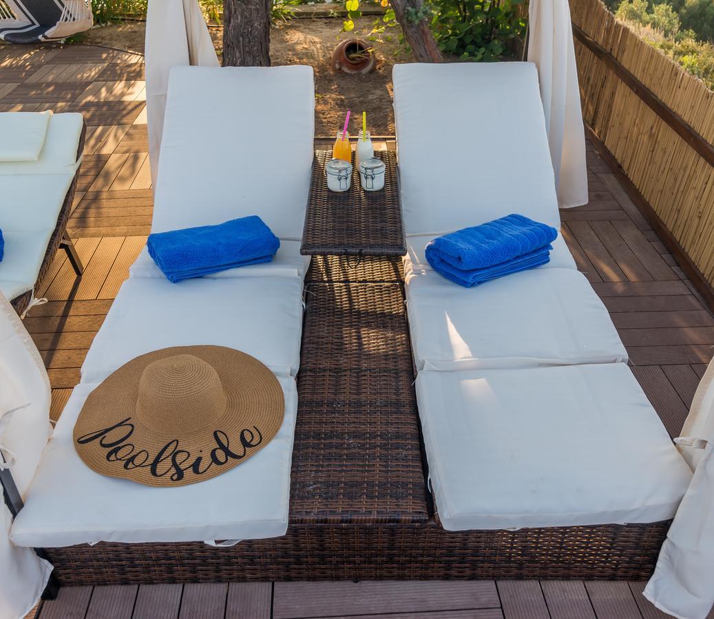 Eiriana Luxury Suites Plaka  Экстерьер фото